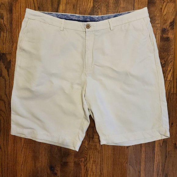 Men's Cream Shorts - Picture 1 of 3